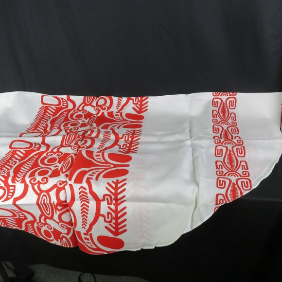 Vintage Tahitian Tablecloth 8 Napkins Hand Round 62 inch Red White Polynesian - Picture 9 of 10
